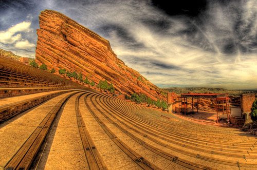 Septembers_Song's tweet photo. #RedRocksConcerts Colorado just posted #HailRainStorm @charbhardy @IdlePaul https://t.co/PlH29m0b9b