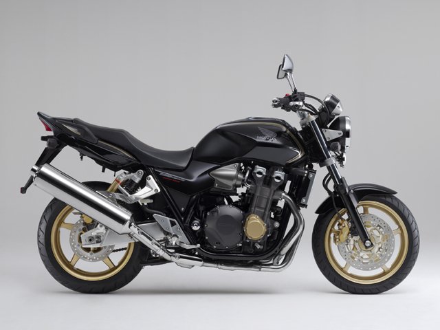 あきらち トリックスター / Ninja 1000SX（20-24）政府認証スリップオン
