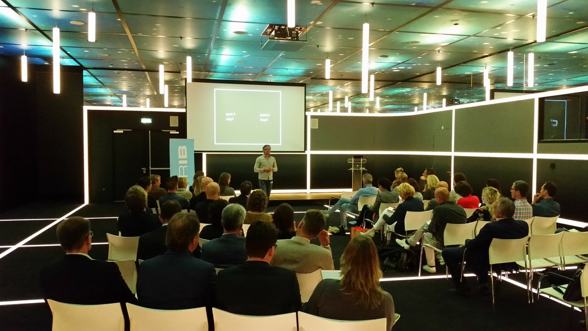 SHIFTHappens_'s tweet photo. Nu @idelange over het massamedium van de 21ste eeuw! #SH16 #service https://t.co/Mk0iWsB65N