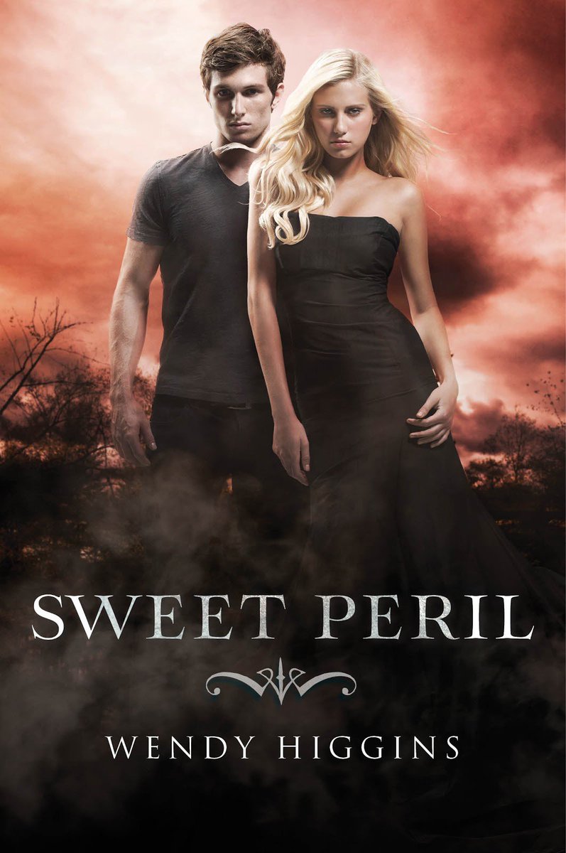 LifeIsAFiction's tweet photo. It took me a while but here's my french review for #SweetPeril by @Wendy_Higgins. I ❤ it! 😍💖 https://t.co/1VTwZpjv6m https://t.co/gw1VXcHykx