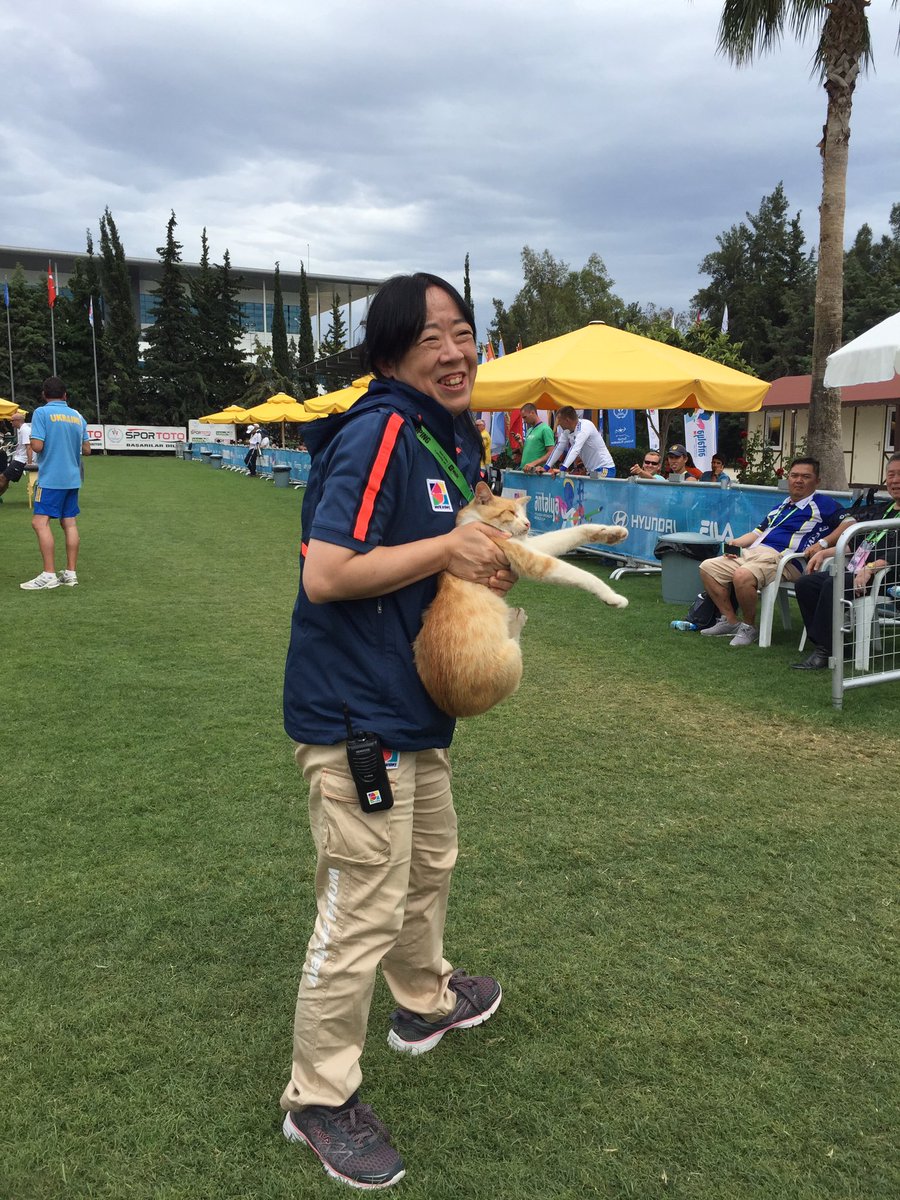 Jamalphysio's tweet photo. Cat had to be escorted off the field...She had no accreditation 😹 #WCAntalya @worldarchery https://t.co/ASGTCbSTJ6