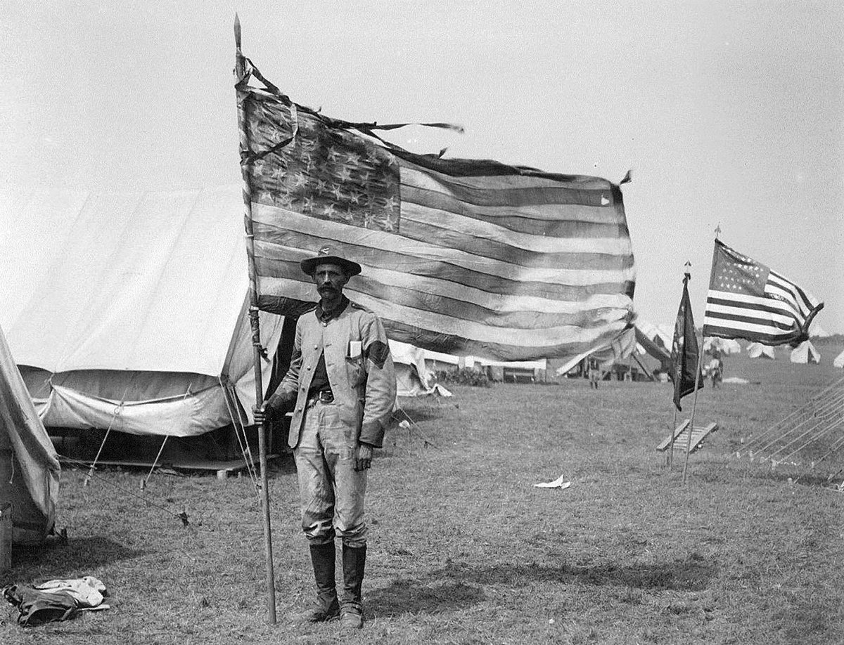 Harvard's tweet photo. From @HarvardLibrary's Theodore Roosevelt Collection, Battle Flag of the Rough Riders, circa 1898 #FlagDay 🇺🇸 https://t.co/nUOzV927ok