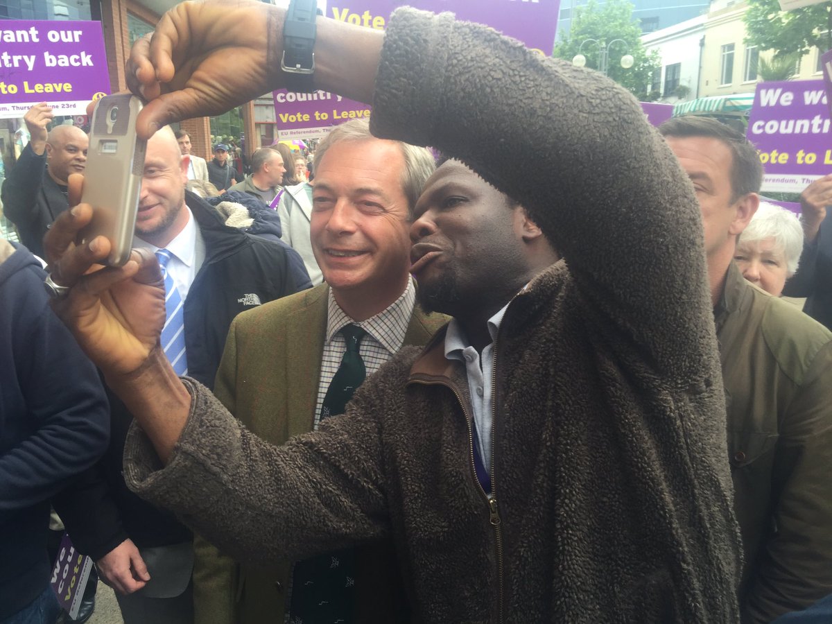 Nigel_Farage's tweet photo. I'm sensing real momentum for Leave around the country. We can win this and get our country back! #BrexitBusTour https://t.co/XSLjuDRXsf