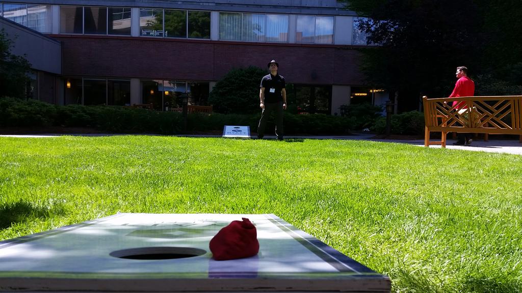 Rich_API's tweet image. The agonizing look of defeat. Sorry Mike! #VSLive #lifeatsb @SmartBear