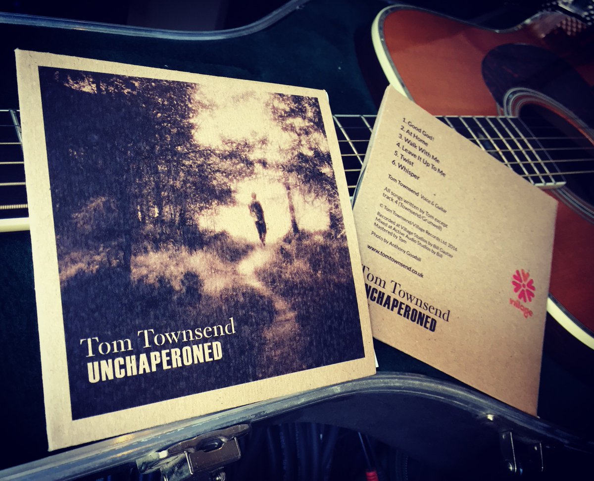 NEW EP LAUNCH <a href="/GuitarGalleries/">Guitar Galleries</a> this Saturday 18th Jun at 4pm! Head to tomtownsend.co.uk for full details #gig