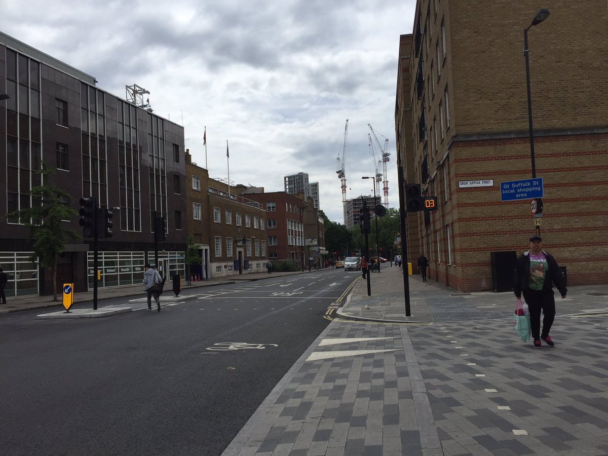 Wow. Crossings with green people finally ON at Borough High St/Trinity street. 👏👏👏🏃🏻
