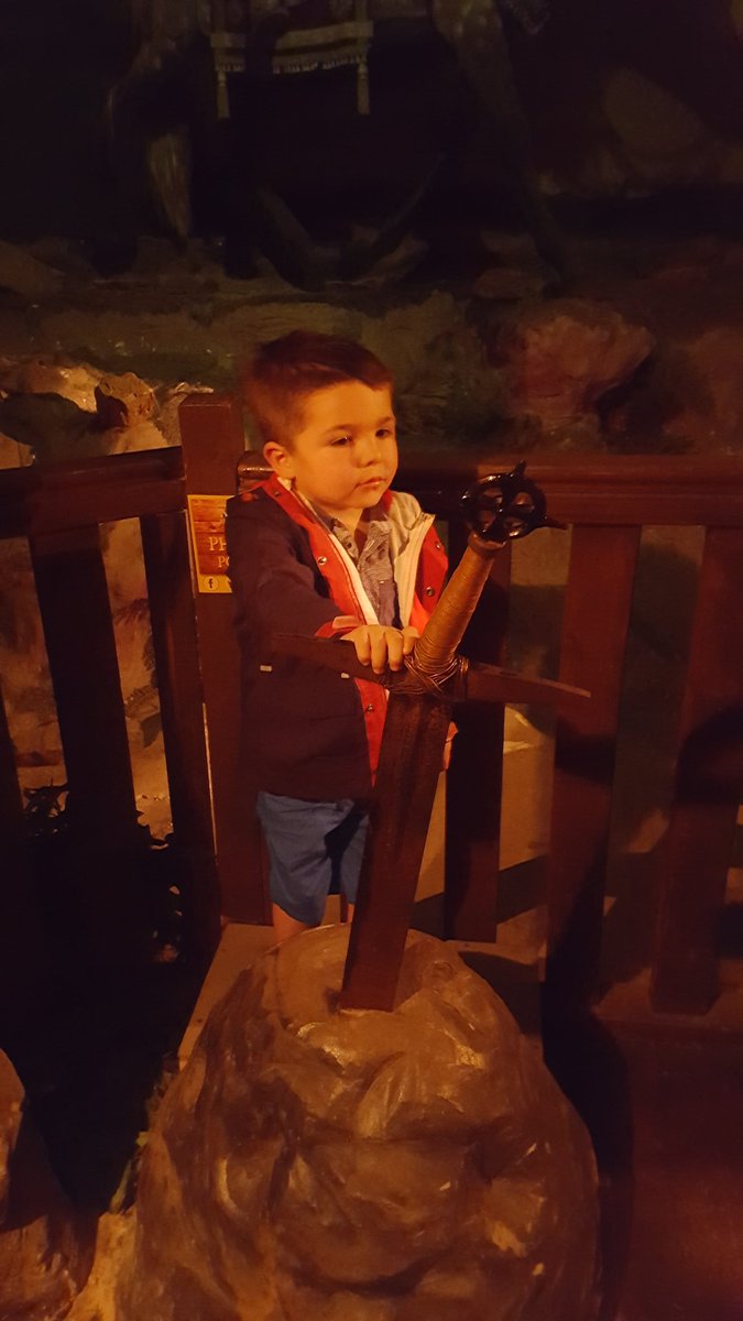 Kirsty Bryan tweet media