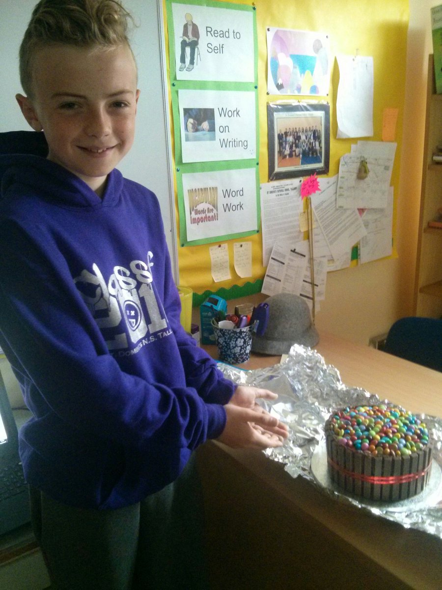 Dominics6th's tweet image. A really fantastic cake for our #creative school projects