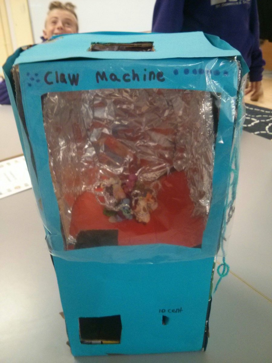 Dominics6th's tweet image. One student made a claw machine which was great fun to play with #creative #stem