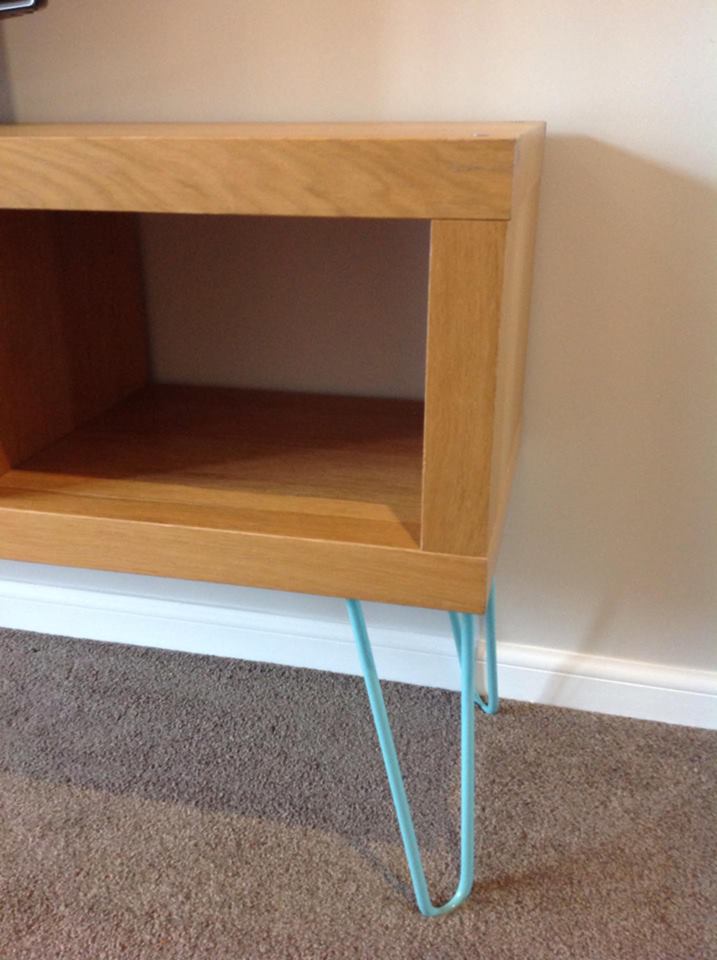 InvictaIronwork's tweet image. Our Duck Egg Hairpin Legs used in one of our customers creations! Don't they look great! PS. We love the wallpaper