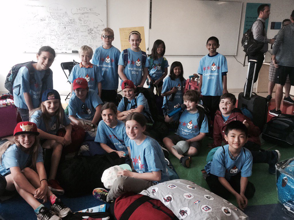 BISCLPYear5's tweet image. Camp ready! #proudplatypuses #welovecamp #pleasedontrain