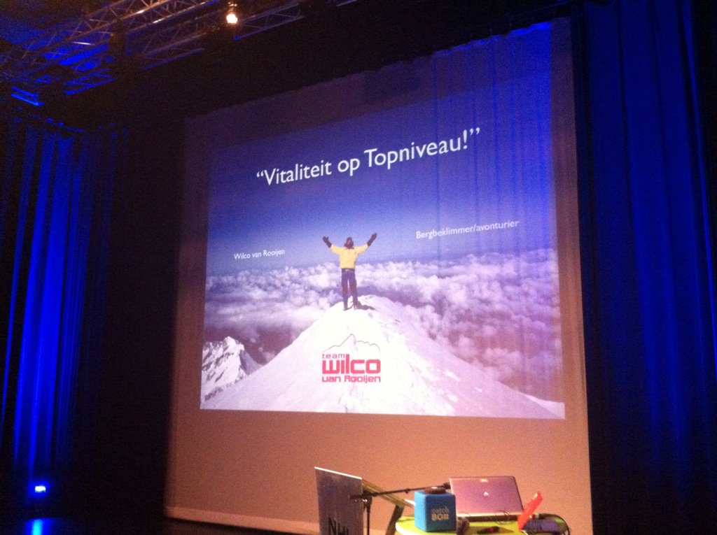 wilcovanrooijen's tweet photo. Lezing Hogeschool Leeuwarden 'Vitaliteit op Topniveau' #vitaliteitsprogramma @SportsSpeakers Tnks https://t.co/SSBlE0ytiz