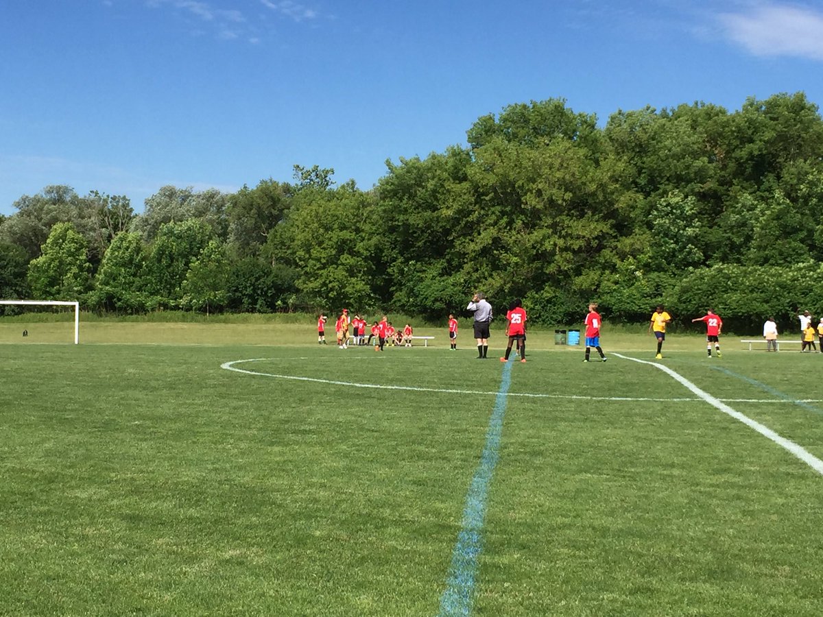 Nos futurs Guépards en action! <a href="/CSViamonde/">CS Viamonde</a> <a href="/EE_MarieCurie/">ÉÉ Marie-Curie</a> <a href="/LaTamiseLondon/">La Tamise</a> #footaubout