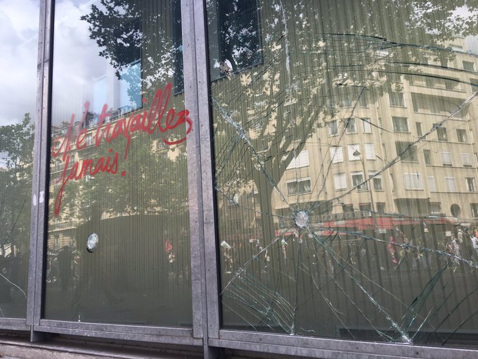 View image on Twitter