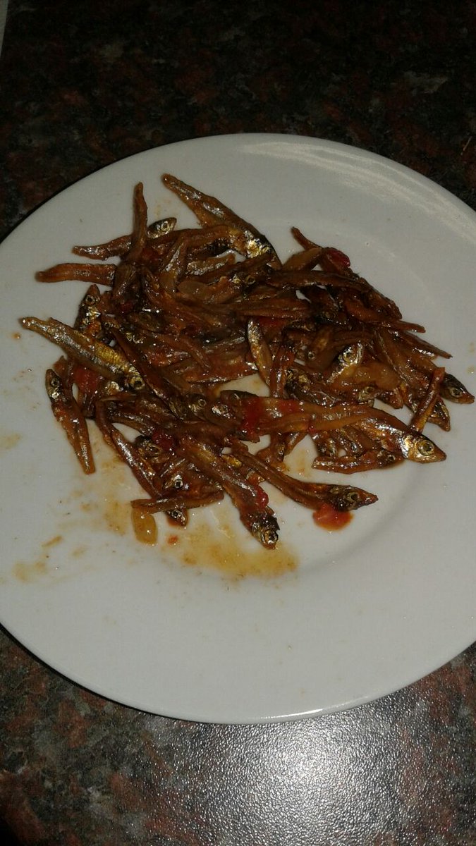 sindivanzyl's tweet photo. Had #matemba #kapenta for lunch *nom nom* https://t.co/IdNToXVmxN