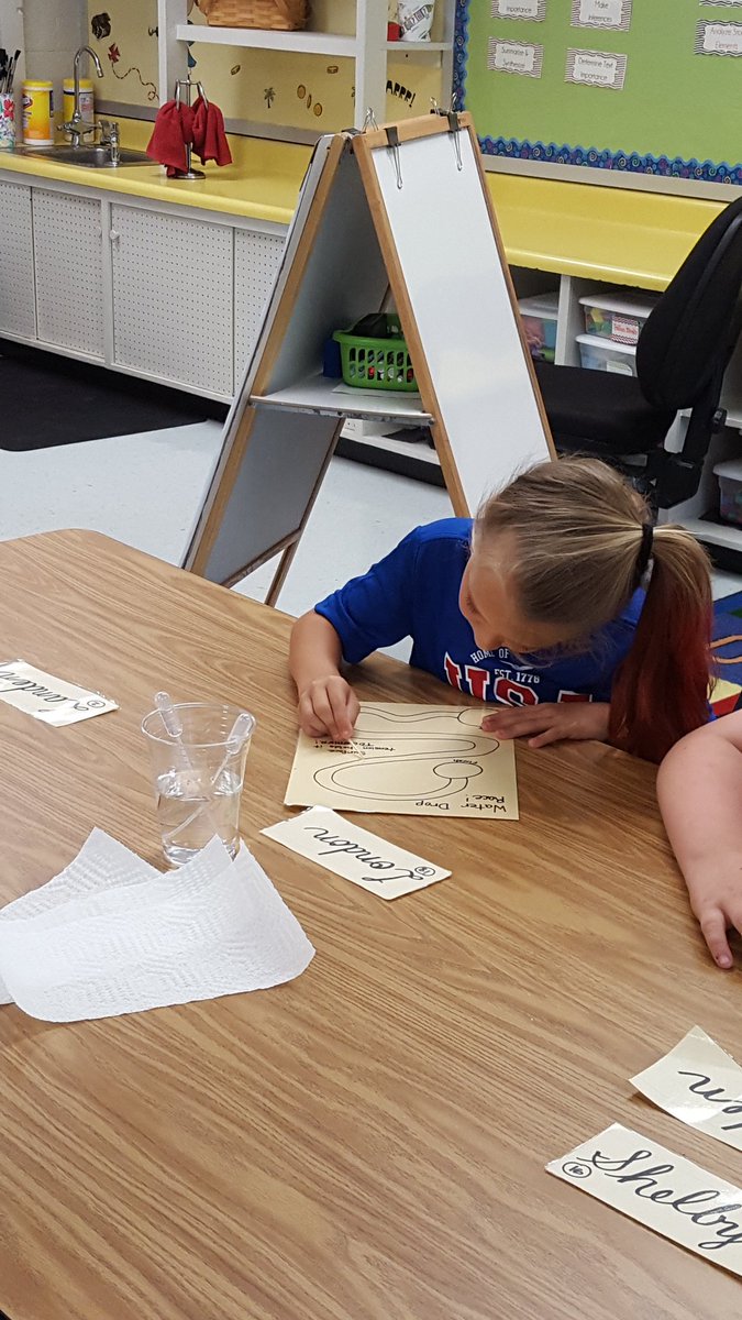 tmohrhusen's tweet photo. Working with water to end our school year!#ycsd15 #ses15 @christinahead1 https://t.co/jYhrwQ775g
