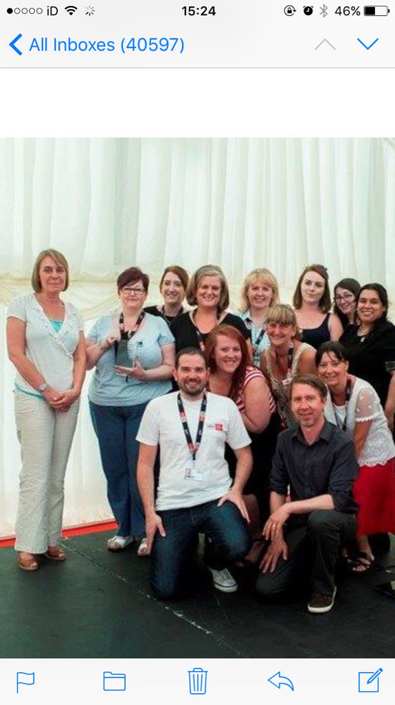 jcurtis1993's tweet photo. Awarding winning professional services team @salfordbizsch @AlexFarrellSBS @ChrisCGTJones @megdavies96 @NiktoriaM https://t.co/1EuYh20p0J