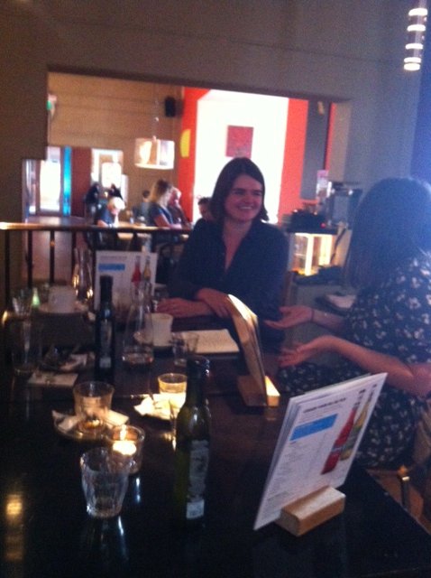 Vervolg Filmthuistour met <a href="/GeniceBraamse/">Genice</a> <a href="/LUX_Nijmegen/">LUX Nijmegen</a>. Dank @PepijnKuyper <a href="/pienhouthoff/">Pien Houthoff</a> Linda Croonen &amp; Gerard Nas