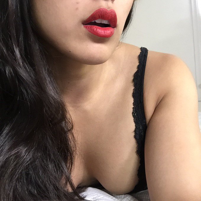 Sounds like a sex advice and practice sorta day on https://t.co/gYpuAfGwGY https://t.co/FXjT9BQXy8<a href="/tag/ourbodiesourchoice"class="tags"><span>#ourbodiesourchoice</span></a>