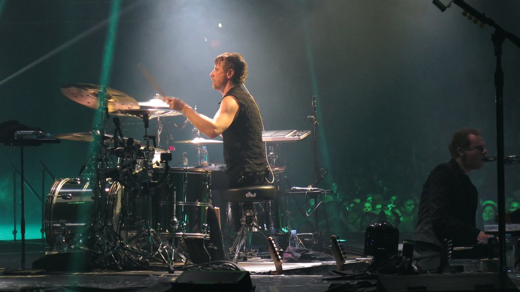 maria_nero's tweet photo. (12) Feb 1, 2016 - Verizon Center - Washington D.C. #Muse #MuseDC #MuseDrones https://t.co/b9KpPmi2zl