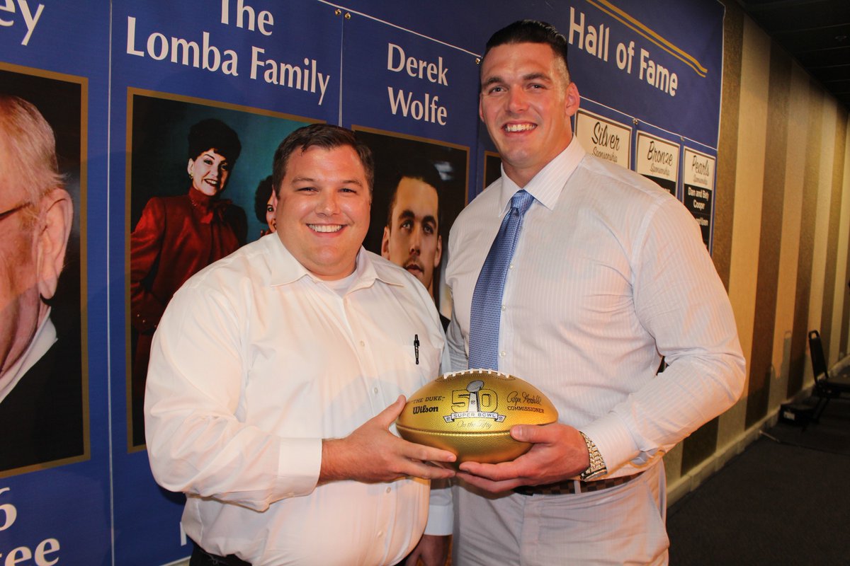 BeaverLocalHS's tweet image. Beaver Local received a @NFL #SBHonorRoll ball for producing #SB50 champ Derek Wolfe, #BeLegendary #GoBeavers