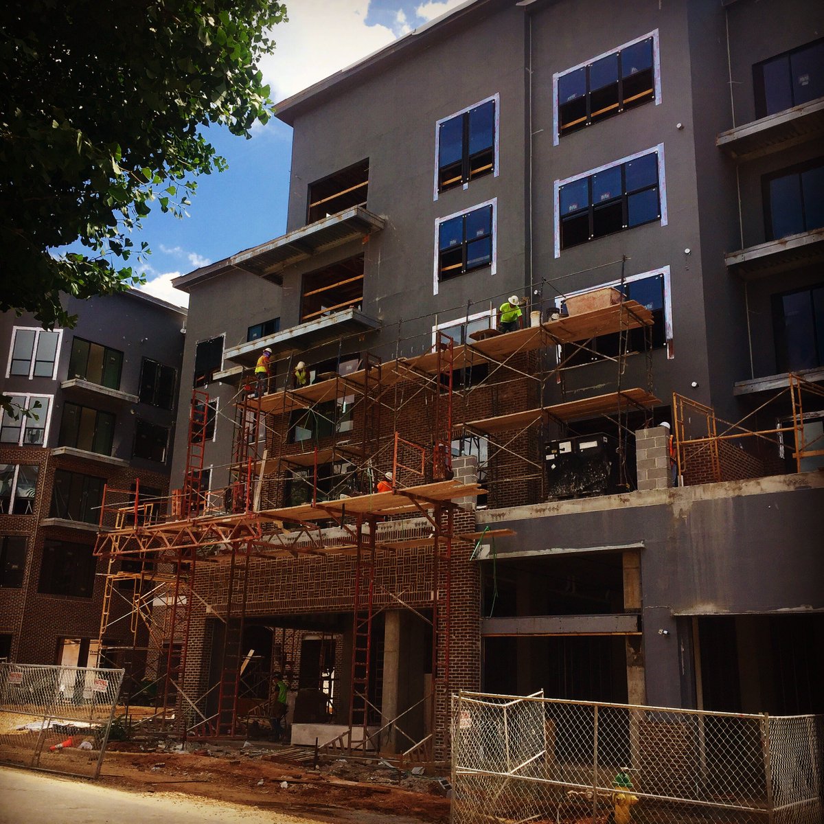 The Avenue tweet media