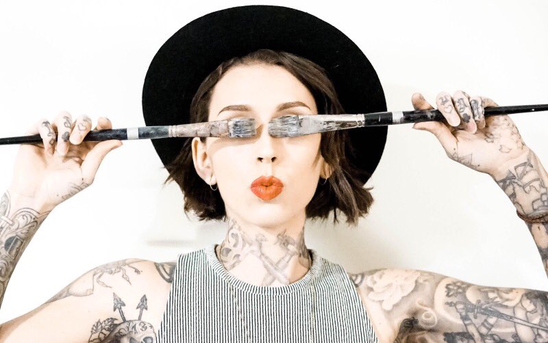 See why we love <a href="/kitkingart/">kit king</a> so much 👉🏽lifestyleher.com/interview-hype…