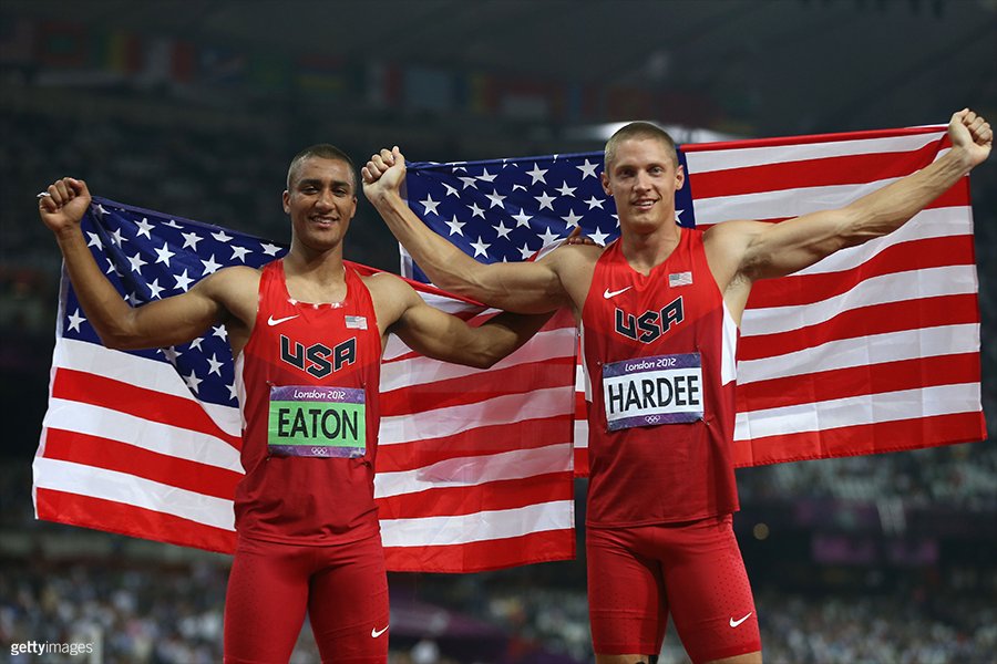 TeamUSA's tweet photo. No better sight than the Stars and Stripes! 🇺🇸 #FlagDay https://t.co/gJrCMAzhMR