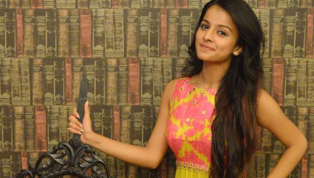 htshowbiz's tweet photo. Age is just a number for 17-year-old TV actor Mahima Makawana https://t.co/Wkdj8IGXas https://t.co/z3ZpO3m2qA