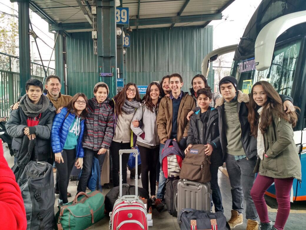 ISMinforma's tweet photo. Nuestros Jóvenes Líderes rumbo al #ENDELI CHILLAN https://t.co/mxaxhs5Zox