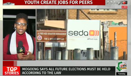 DripDripSplash1's tweet photo. Eastern Cape Youth create jobs for unemployed peers. #SADecides2 #DSTV405 https://t.co/c1NMR9Moof