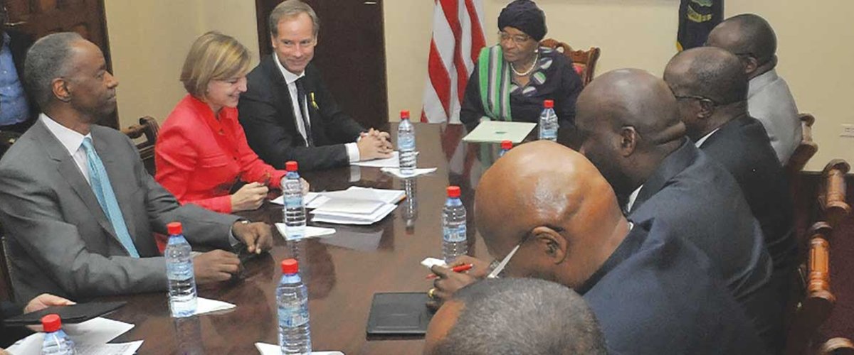 defense_africa's tweet image. ow.ly/Rgu23012wAm#Top #UN Envoy #Assesses #Peacebuilding #Priorities #Ebola Liberia#DefenseAfrica.com