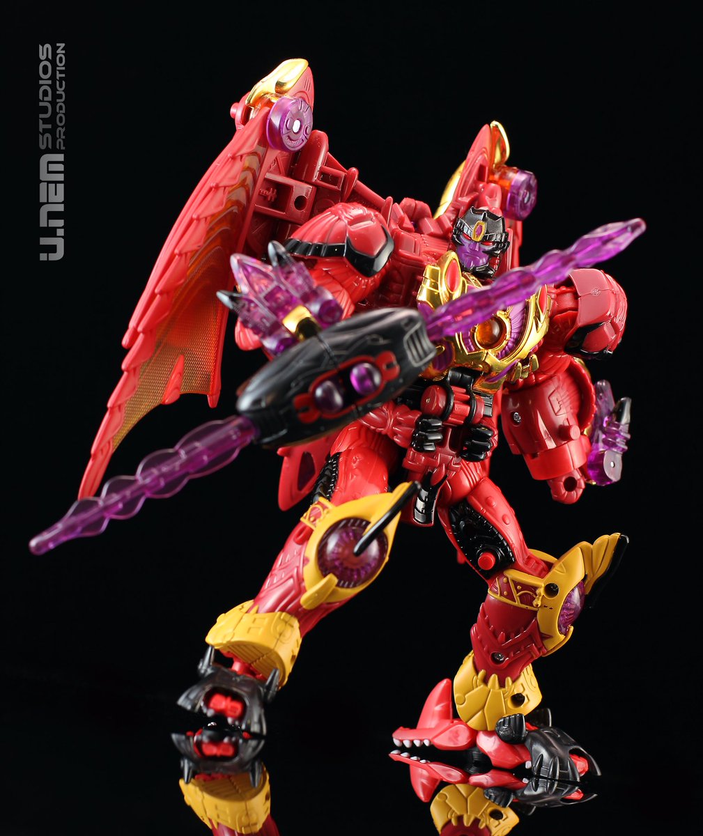 unemstudios's tweet photo. #unemstudios #transfomers #botcon2016 #botcon #beastwars #megatron https://t.co/Ej6cAChi1y