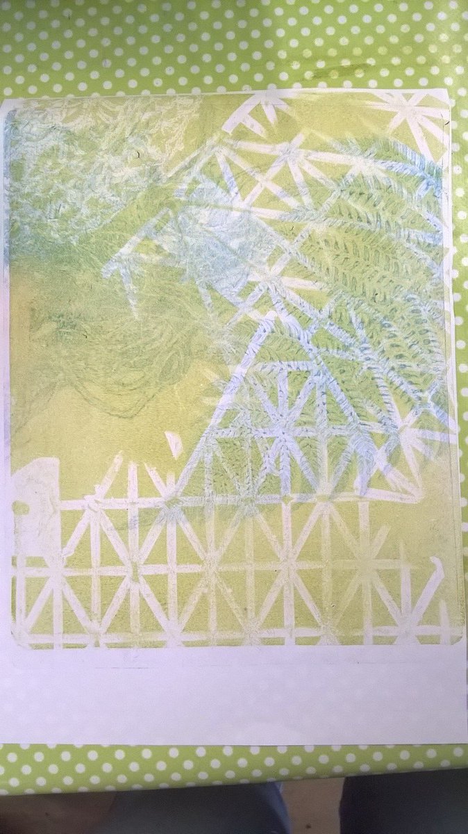artmanship's tweet photo. Beautiful #gelliprinting @intraarts with @printedwonders for #moveandmake @WendyDaws @IconTheatreUK @katiefcharlton https://t.co/F1zor78F7K