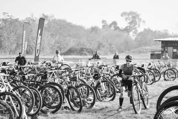 nicolette7g's tweet photo. Watch #dualx #vangaalens on SS8 this week! @Merida_SA @kway_za @Inov8SA @MeridaAfrica @DualXsa Nice TV time ;) thx! https://t.co/TUfFrx1zhJ