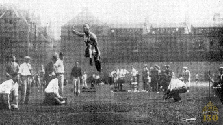 UMichAthletics's tweet photo. William DeHart Hubbard got his long jump record in 1925. 🏆
#GoBlue150 » https://t.co/VYqLLAlL6y
#GoBlue https://t.co/azIdzKoE5U