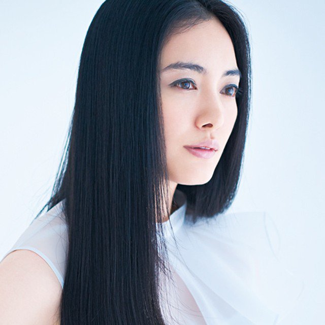 Sin インタビュー 仕事は楽しんでいい 仲間由紀恵のきっかけは コレ でした Numero Tokyo ヌメロ トウキョウ X Brand T Co Pl7ll8sgwn Numero Tokyo 仲間由紀恵 T Co Zjubbp8mkx Twitter