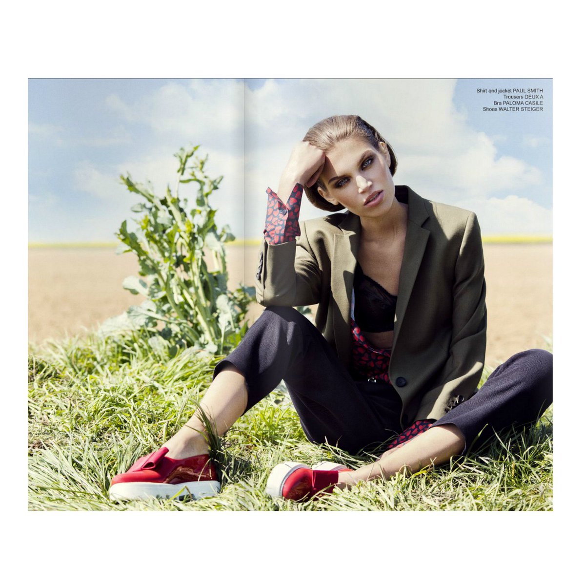 Tank_Steiger's tweet photo. Summer in the country side with our  Elysée 110mm curved heels and Ebony 110mm heels in Lui Italia Magazine https://t.co/n1qZD8EAMR