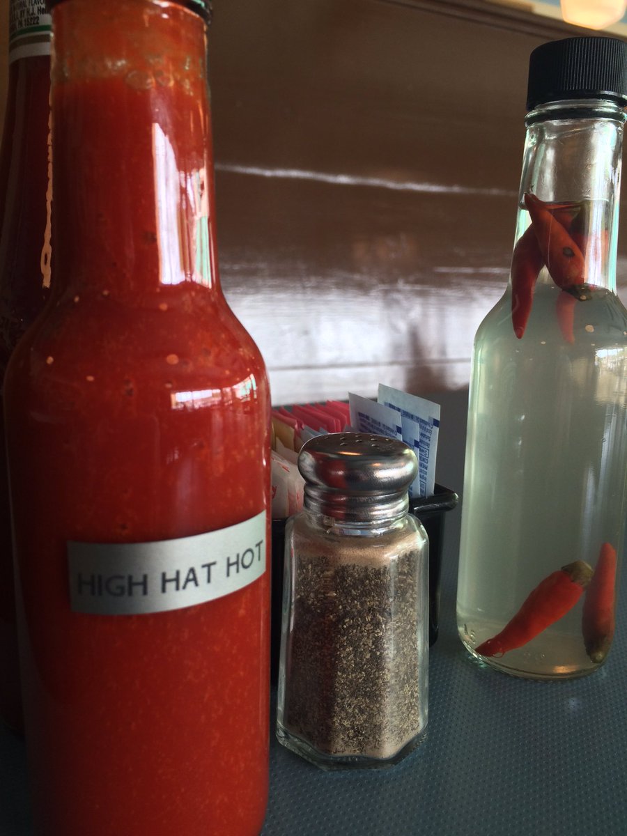highhatcafe's tweet image. New batch of hot sauce made from beautiful @ccfmtweets peppers is ready. Look for it on your table