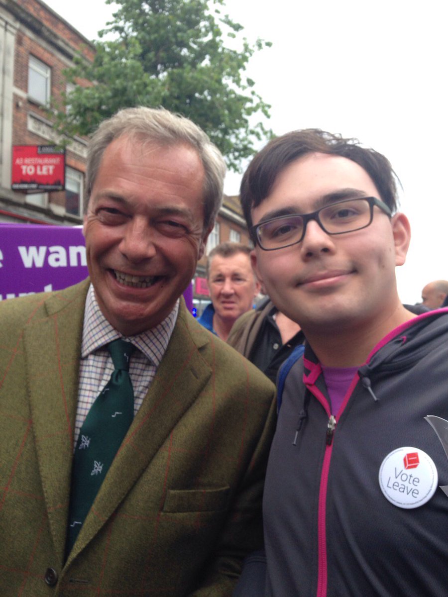 ldjbUK's tweet photo. It was great to meet @Nigel_Farage on the #BrexitBusTour earlier today. Let's take back control of our country! https://t.co/9Smrnq9Pk6
