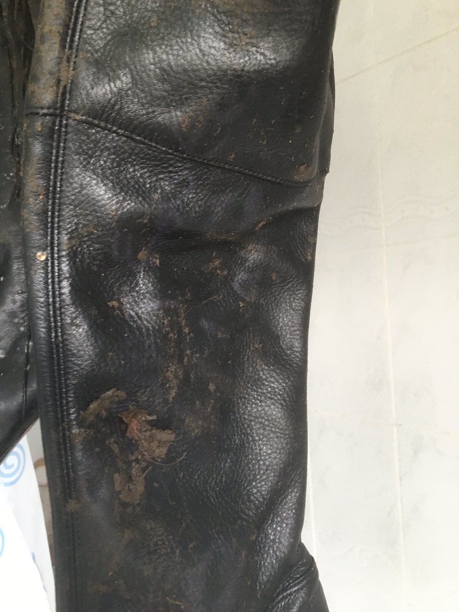 coffeeshopgirl6's tweet photo. Oh my boot got messy today. #messyboots #trashedboots #thighboots #messyheels #messyleather. Who'll clean it 4 me? https://t.co/mrRjMzn6x4