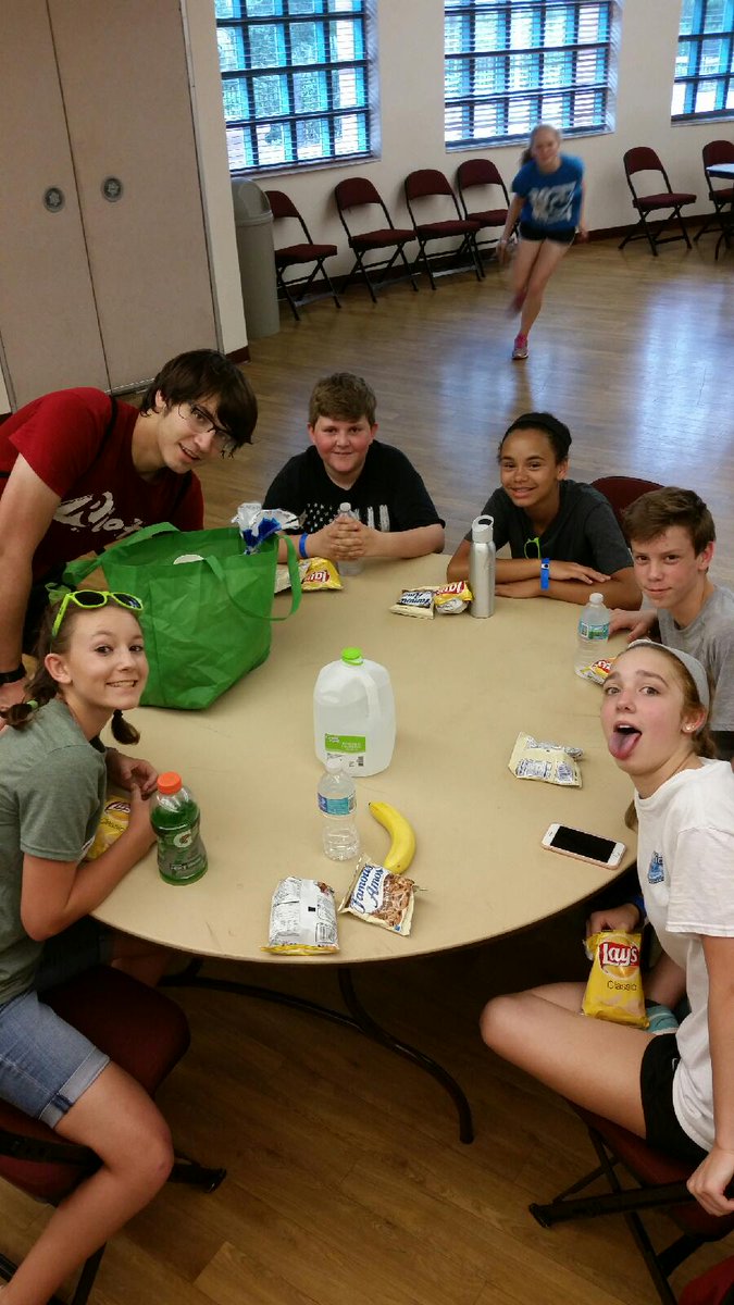 RiotSummerCamp's tweet photo. Crew 1H would like to remind everyone to take time for lunch! #riotsummercamp https://t.co/PBcdlcyVCf