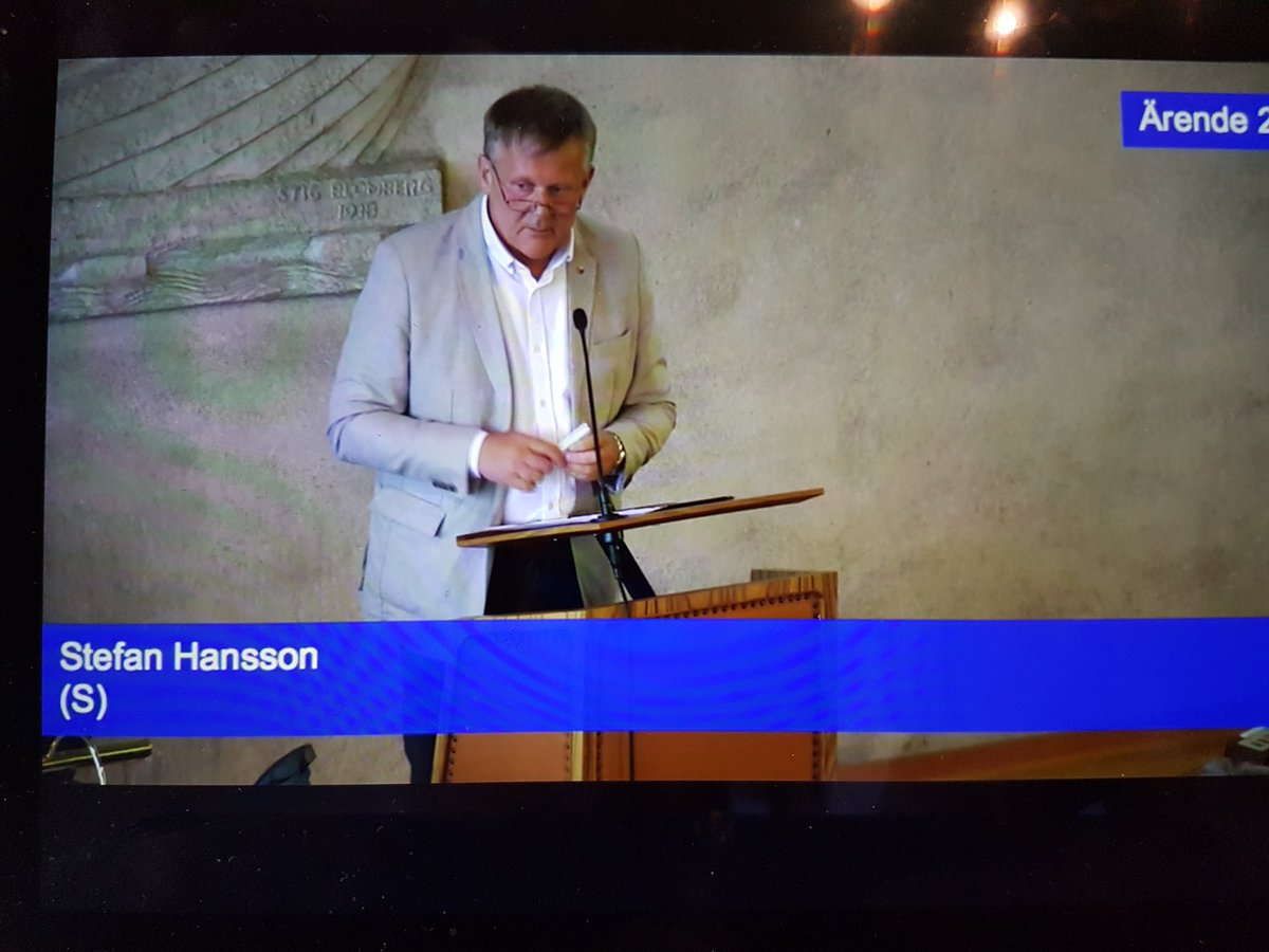 FruCordes's tweet photo. Åhh vad jag önskar att jag fick tala i KF ikväll. Tack Stefan! Vi tycker nästan likadant.   #hstdpol #kfhstd https://t.co/R5i4Zau8T7