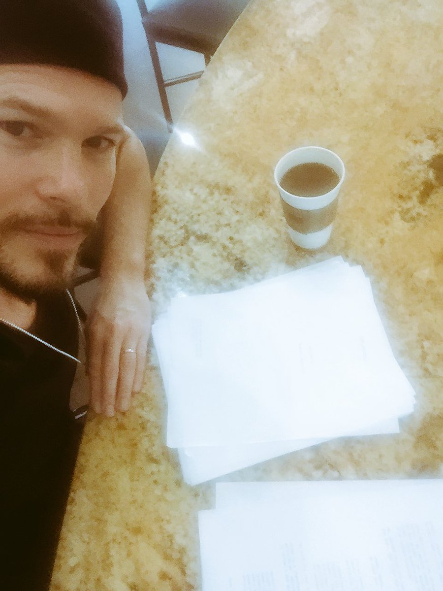 SeanMcNabbLA's tweet image. Lets get busy day off #ATL #Tour. #Pilotscript #Greatstory #Greatpart  #Goindeep #Character #StrongChoices 👊🏻