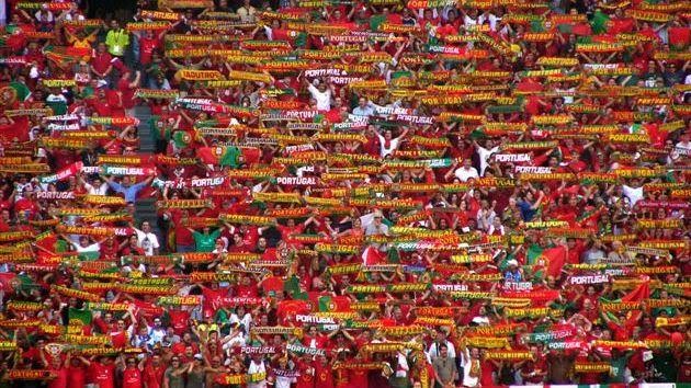 PortugalPeople's tweet photo. Hoje é o dia. O dia em que os portugueses se unem e pensam tudo no mesmo, na vitória! #Por https://t.co/4lvwLqcflT