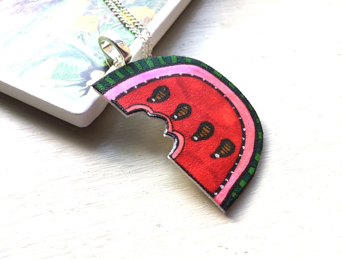 buck_lj's tweet photo. Watermelon Necklace, Fruit Jewellery, Melon Slice Pendant, Tropical Summe… https://t.co/0coETjOHz7 #Etsy #JuneTrends https://t.co/jZNqLrxnxK