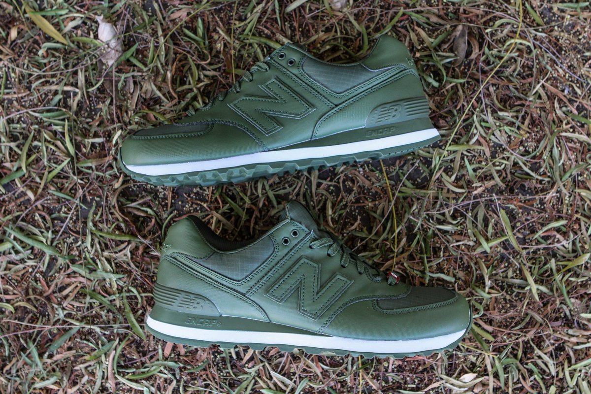new balance 574 flight jacket