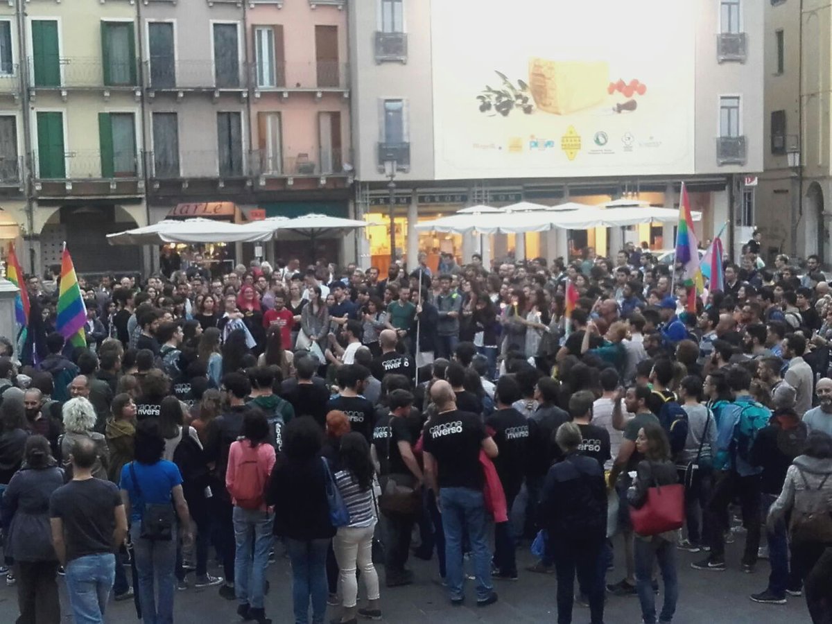 Fuxia Block tweet media