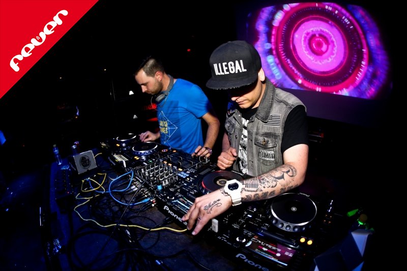 .<a href="/ThirdPartyLive/">Third ≡ Party</a> causan furor en lo que fue la penúltima cita de <a href="/BullshitBilbao/">Bullshit Club Bilbao</a>

beat4life.es/2016/06/14/thi…