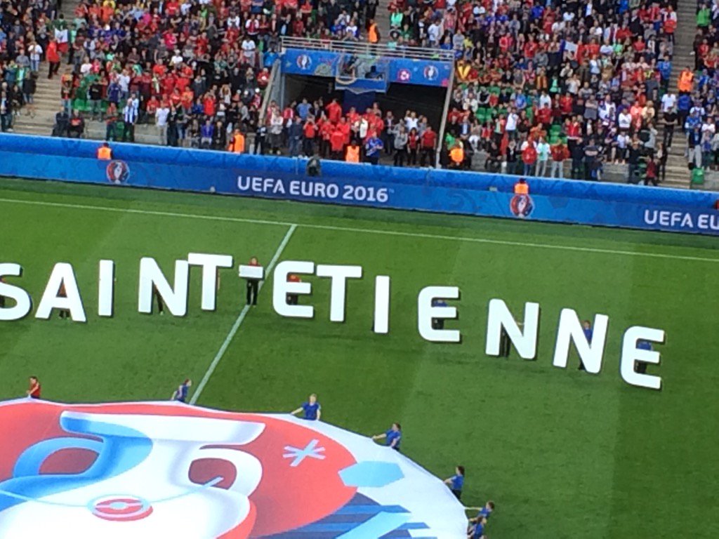 SamWallaceTel's tweet photo. 'The good news is you'll be representing St-Etienne on the global stage'
'And the bad news?'
'You've got the hyphen' https://t.co/gK78RrBt00